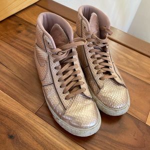 Nike Blazer High top sneakers